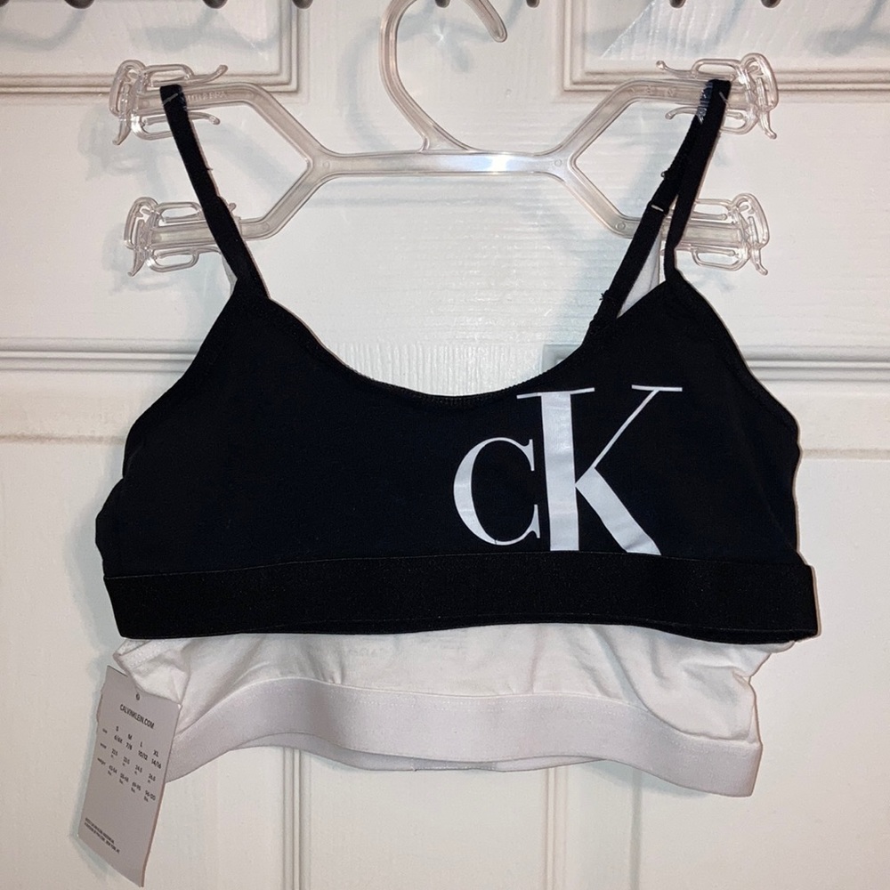 NWT Girls Calvin Klein 2 Pack Monogram Bralettes MSRP $26